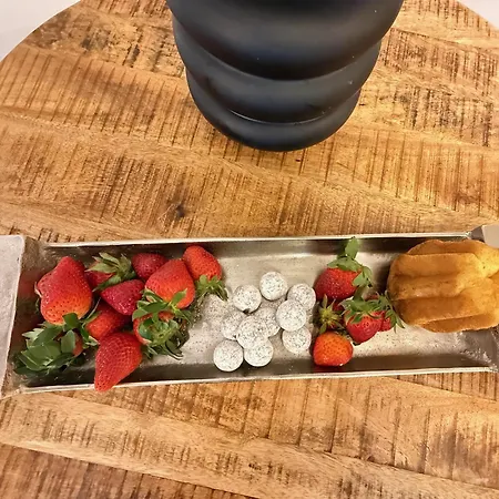 Small & Cozy 2 Bedroom By Belle Apartamento *