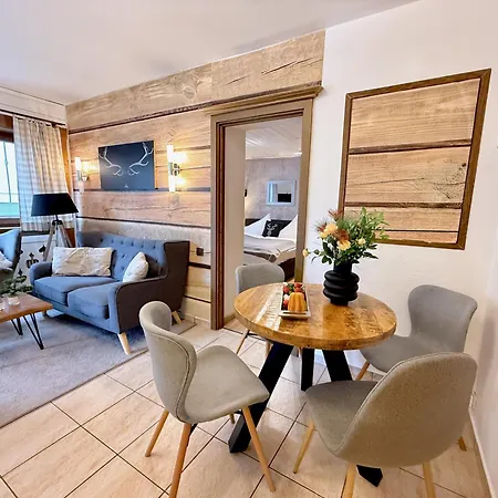 Small & Cozy 2 Bedroom By Belle شقة