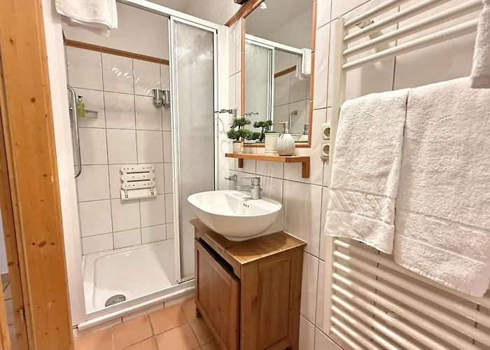Small & Cozy 2 Bedroom By Belle Appartement Kitzbühel