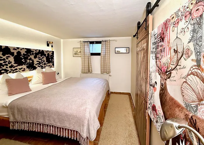 Small & Cozy 2 Bedroom By Belle Kitzbühel