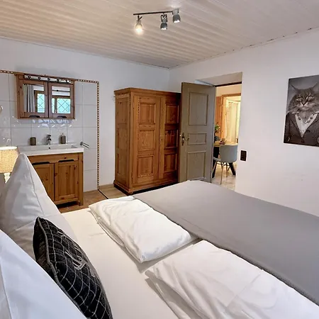 Small & Cozy 2 Bedroom By Belle Kitzbühel